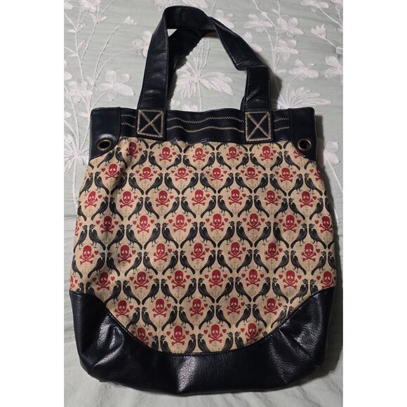 Loungefly ❤ Logo Skull & Crossbones Tote - Picture 2 of 10